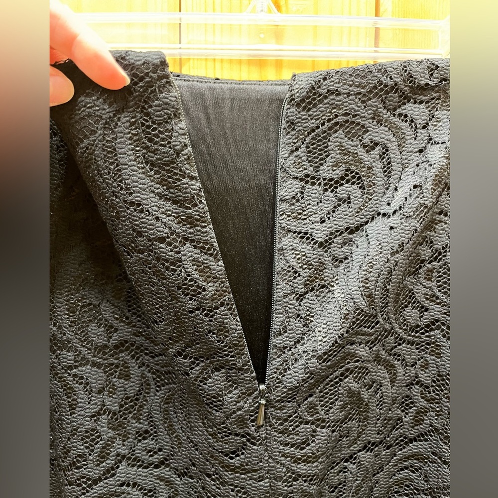 Cache Black Lace Pencil Skirt, 12 - Picture 7 of 7